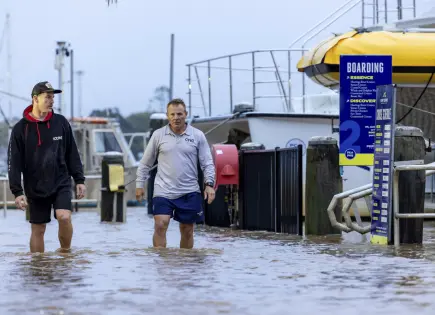 Tres muertos y un desaparecido en medio de las inundaciones récord