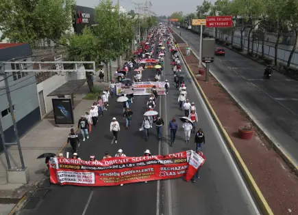 Maestros de la CNTE cumplen octavo día de protestas en CDMX