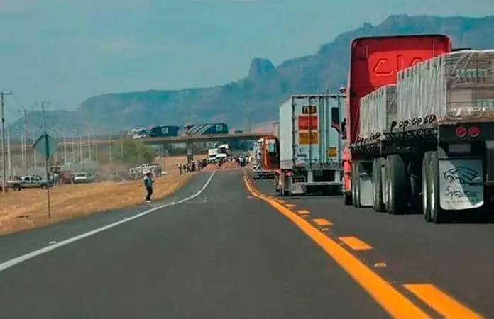 Informe detalla la incidencia de accidentes en carreteras mexicanas
