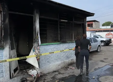 Se quema antiguo rastro en Villa de Pozos