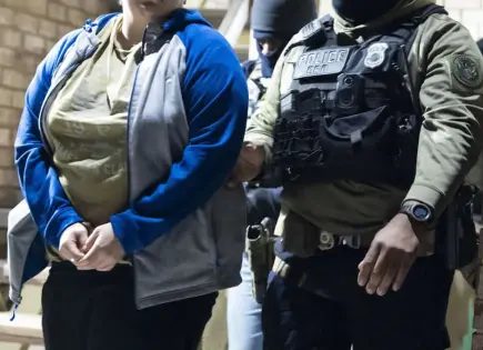 Trump libera migrantes en albergues y amenaza con investigarlos por tráfico de personas