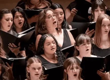 Estorninos de PBA brillan en Carnegie Hall con el réquiem Xantolo Estorninos de PBA brillan en Carnegie Hall con el réquiem Xantolo