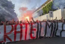 Protestas de los aficionados del AC Milan