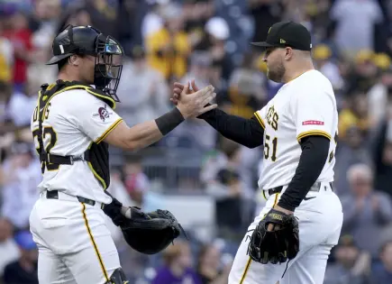 Oneil Cruz y Piratas triunfan sobre Cerveceros en juego emocionante