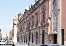 Debe Finanzas 102 millones de pesos a la UASLP