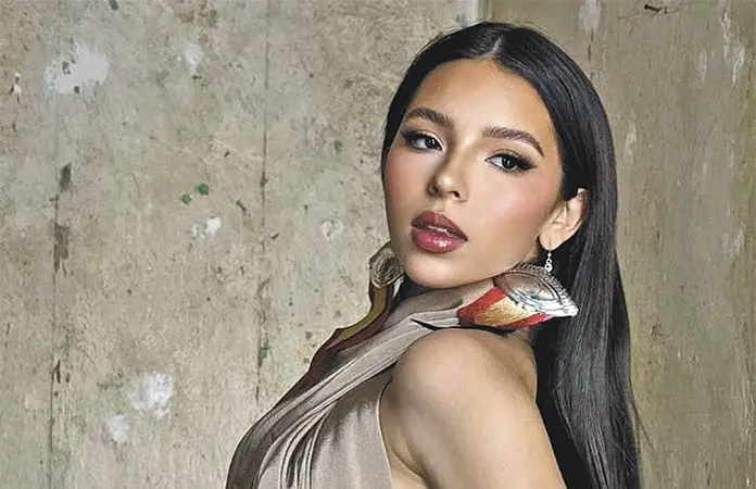 Sin Nodal, Ángela Aguilar celebra sus 22 años