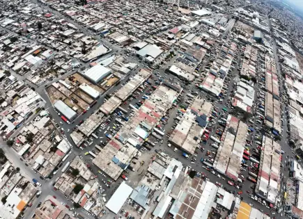 Inician obras en Central de Abastos; invertirán 200 mdp