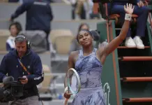 Coco Gauff provoca risas y aplausos en Roland Garros