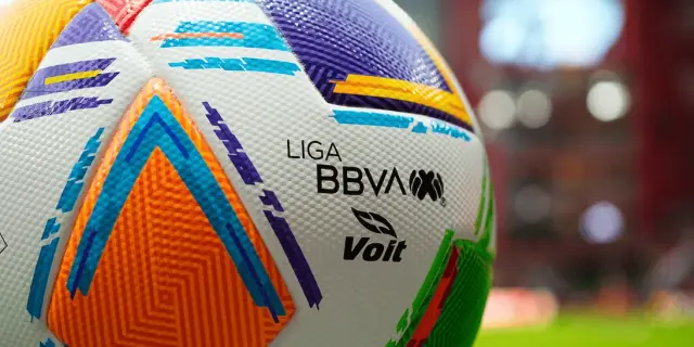 Liga Premier regresaría a los torneos largos