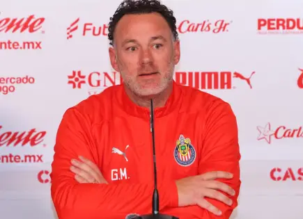 Gabriel Milito llega a Chivas con mesura: "Paciencia y trabajo" para despertar al gigante