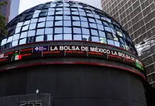 BMV registra ligero incremento a pesar de ca&iacute;das en &iacute;ndices burs&aacute;tiles