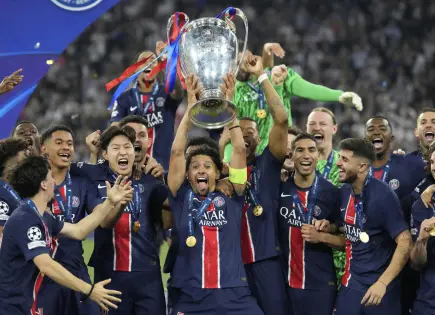 PSG destroza al Inter y gana su primera Champions League