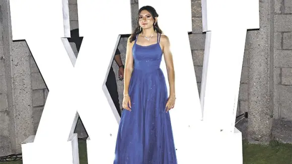 LOURDES ¡HERMOSA!