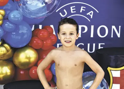 ANTONIO ¡AL AGUA!