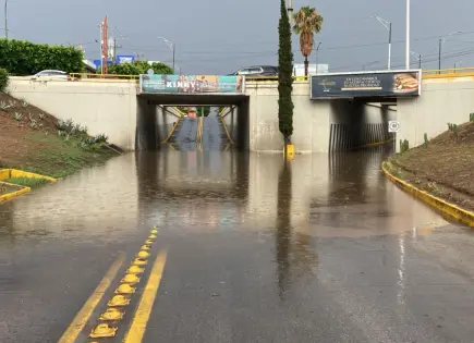 Video | Cerradas, siete vías principales tras lluvia de este domingo