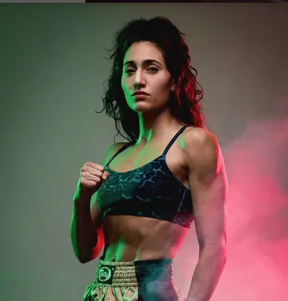 Laura Burgos, la estrella mexicana del Muay Thai, brilla en Turqu&iacute;a