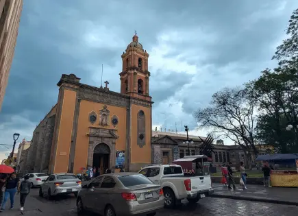Pronostican más lluvia para las próximas horas en la capital