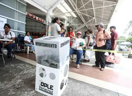Retención de funcionarios electorales en Veracruz