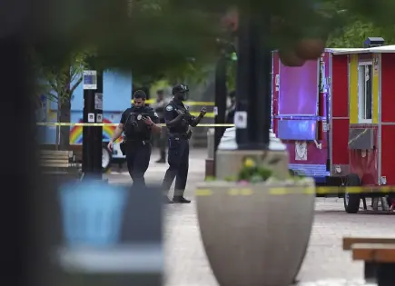 Ataque terrorista en centro comercial de Boulder Colorado deja manifestantes heridos