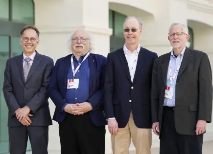 Premios Nobel alertan sobre impacto de Trump en EE.UU.