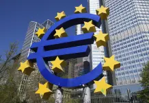 Inflaci&oacute;n en eurozona cae al 1.9% en mayo