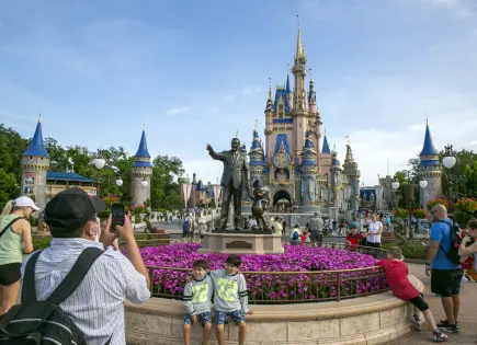 Disney despedirá a cientos de empleados en todo el mundo Disney despedirá a cientos de empleados en todo el mundo