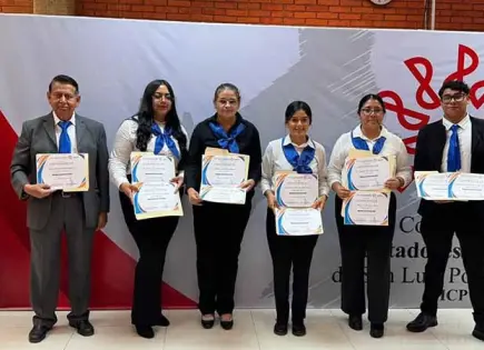 Estudiantes de la FCA ganan concurso del CCP