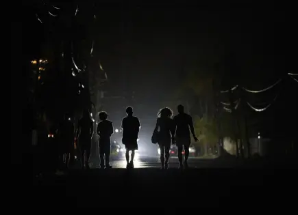 Cubanos desafían la crisis energética con ingenio