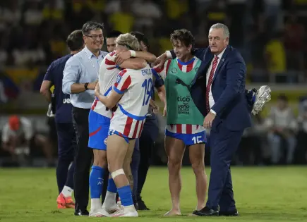 Paraguay y Uruguay se juegan la clasificación al Mundial en partido decisivo