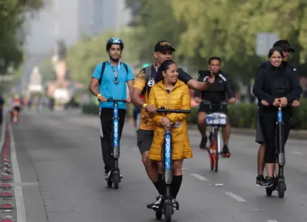 CDMX regula bicicletas el&eacute;ctricas y scooters para mejorar movilidad urbana