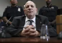 Jurado comienza deliberaciones en nuevo juicio por delitos sexuales de Harvey Weinstein