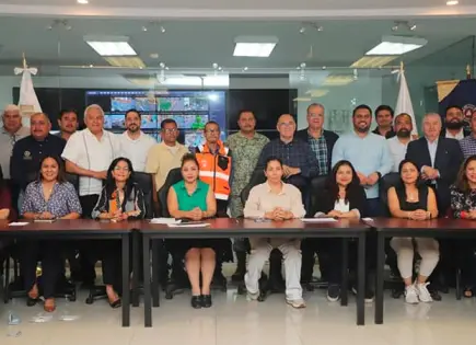 Instala alcalde el Comité Municipal  de Inundaciones