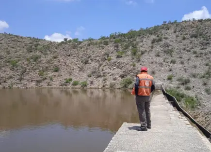 Inician desfogue de dos presas en Bocas