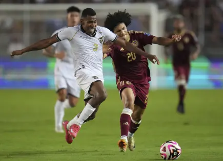 Selección boliviana de fútbol queda varada en Venezuela tras partido
