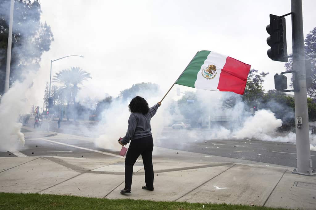 Protestas y Detenciones en Redadas Migratorias Los Ángeles
