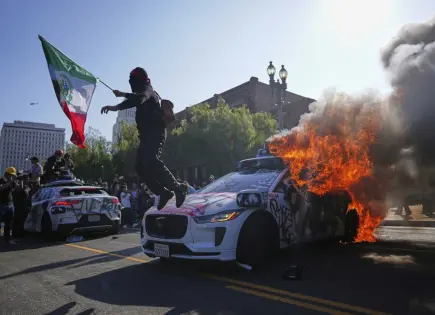 Protestas en Los Ángeles se intensifican con Guardia Nacional