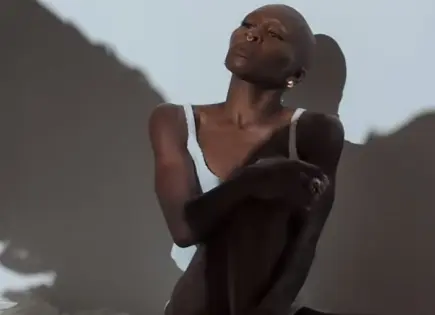 Cynthia Erivo brilla en los Tony 2025 con ovacionada actuación