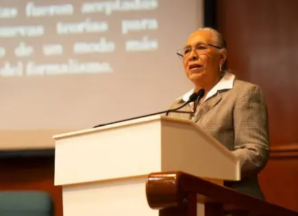 María Estela Ríos, exconsejera jurídica de AMLO llega a la SCJN María Estela Ríos, exconsejera jurídica de AMLO llega a la SCJN