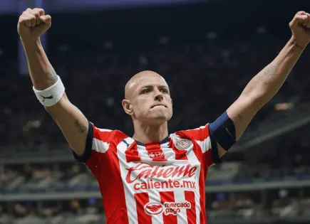 Chicharito acepta su deuda con Chivas y se compromete a saldarla: Vamos a sudar sangre
