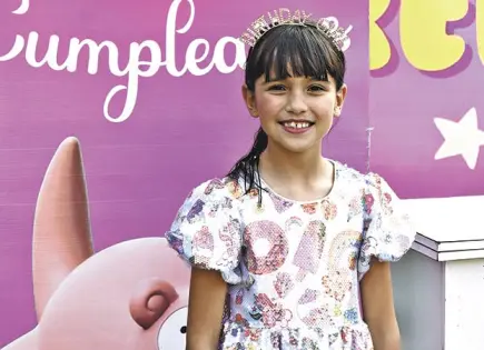 RENATA ¡ENORME!
