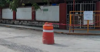 Repara Dapas fuga de aguas negras
