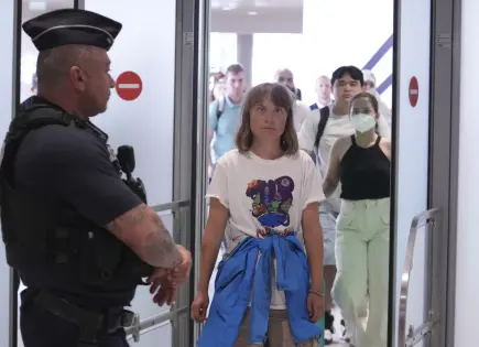 Greta Thunberg deportada por Israel tras incautar barco en Gaza
