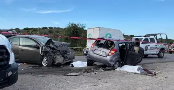 Dos muertos en choque frente a Colinas del Parque, sobre la carretera a Ríoverde