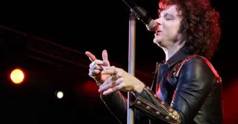 Bunbury regresa a M&eacute;xico con nueva gira y disco