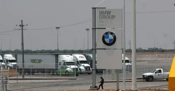 Dan reversa indicadores en planta de BMW-SLP