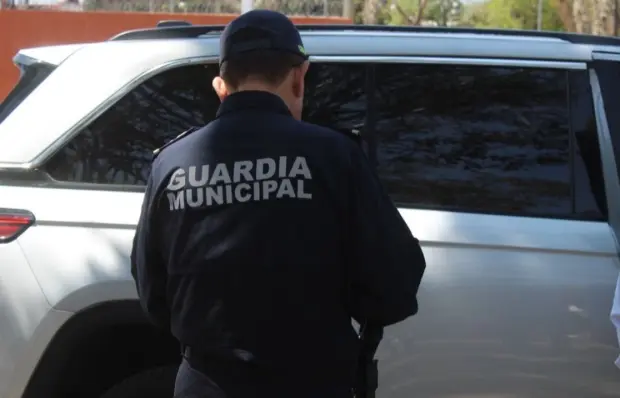 Suman 60 amonestaciones por autos con vidrios polarizados: SSPC