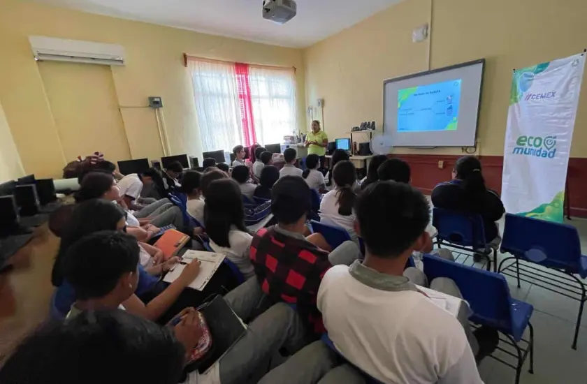 Cemex fomenta cultura del reciclaje e incentiva a estudiantes potosinos