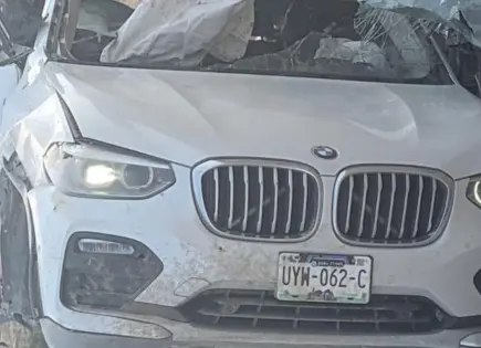 Vallenses pierden la vida en accidente sobre carretera de Nuevo León