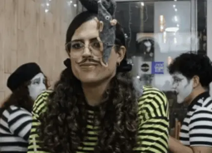 Agreden a directora de Johanne Sacreblu en calles de la CDMX