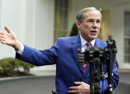 Greg Abbott despliega más de 5,000 tropas de la Guardia Nacional de Texas